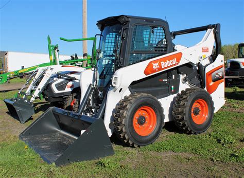 1 skid steer|2022 bobcat skid steer.